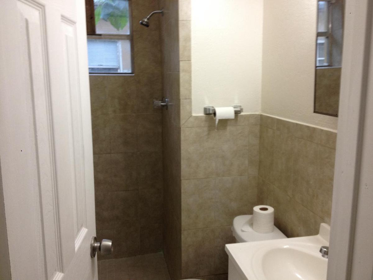 1 Bedroom Apt Near Coconut Grove Miami Exterior foto