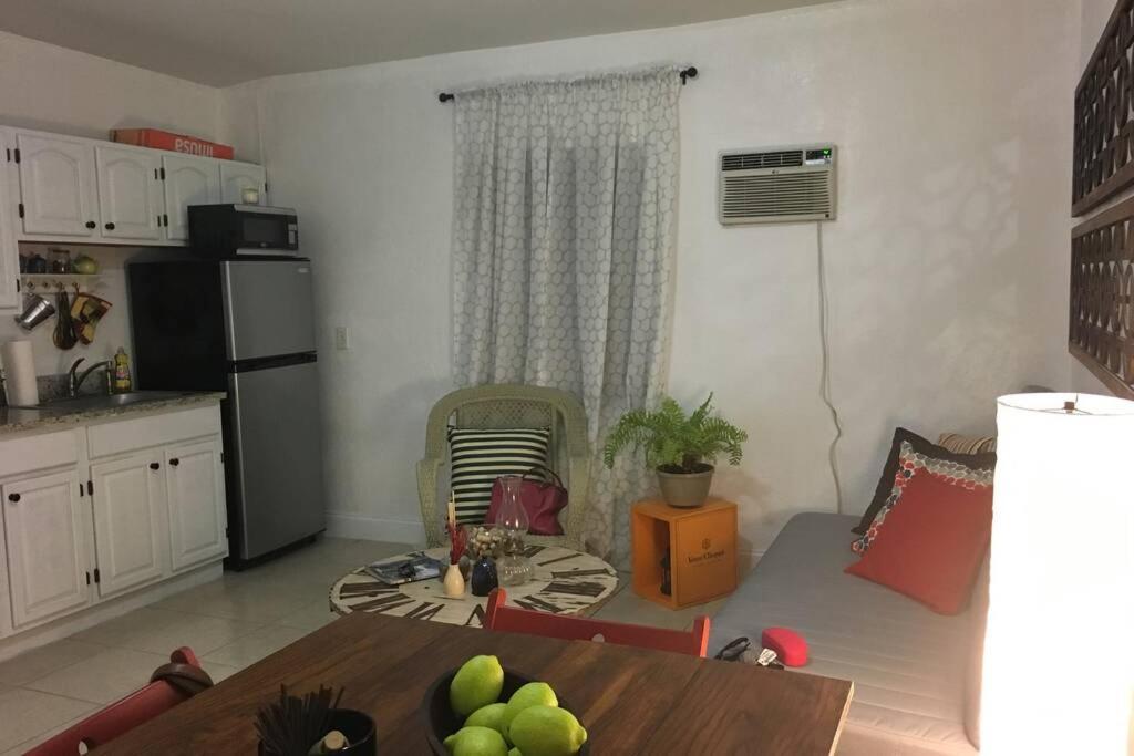 1 Bedroom Apt Near Coconut Grove Miami Exterior foto