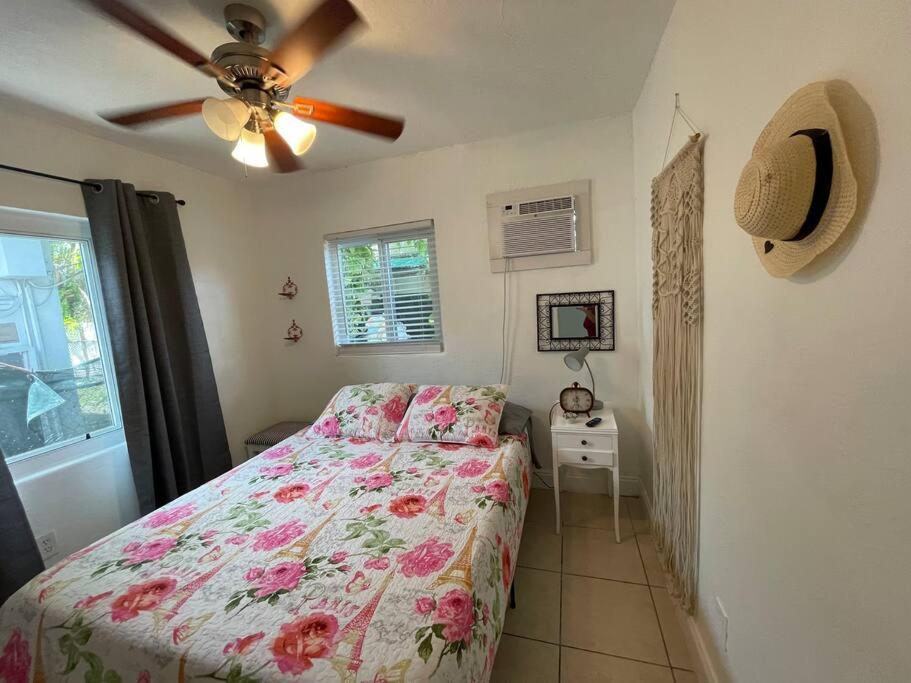 1 Bedroom Apt Near Coconut Grove Miami Exterior foto
